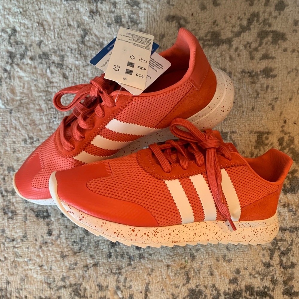 Adidas FLB Runner - Picture 2 of 2